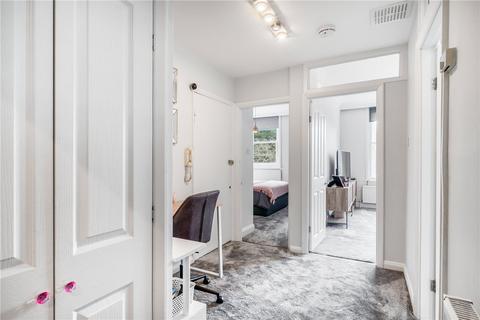 Flat 3, 7 Tring Avenue, London, W5 3QA