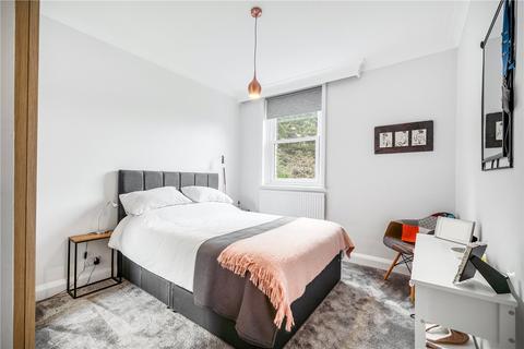 Flat 3, 7 Tring Avenue, London, W5 3QA