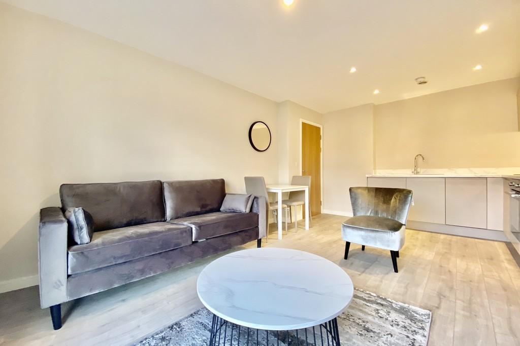 Green Quarter, Cross Green Lane 1 bed apartment £750 pcm (£173 pw)
