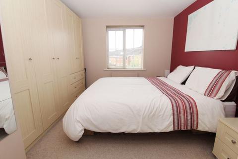 5 Lingmoor Grove, Aldridge, Walsall, WS9 8BY