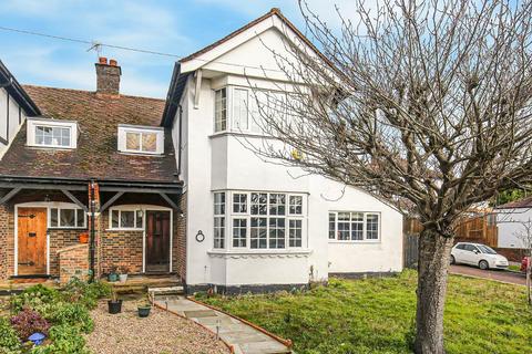 3 bedroom semi-detached house for sale, Elm Close, South Croydon, Surrey, CR2 7AH