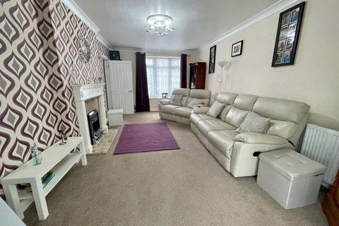 90 Westfield Road, Dunstable, LU6 1DJ