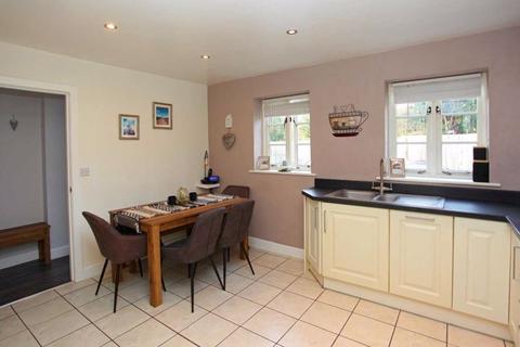 9 Cornmill Gardens, Shifnal, TF11 8BG