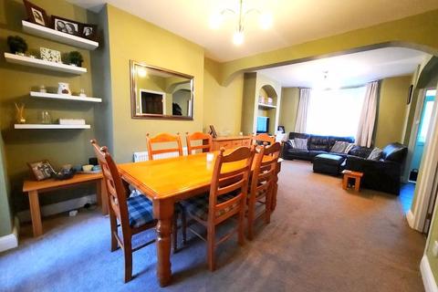 49 Tachbrook Road, Feltham, TW14 9PD