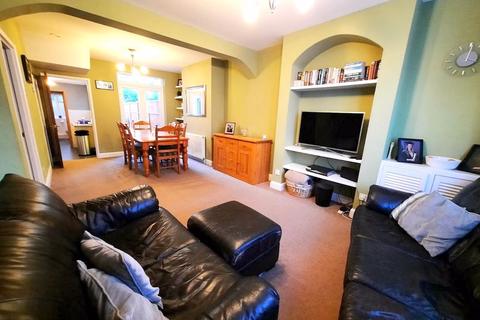 49 Tachbrook Road, Feltham, TW14 9PD