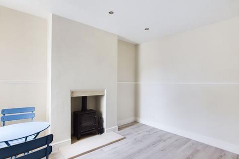3 Alexandra Place, Bath, BA2 5EU