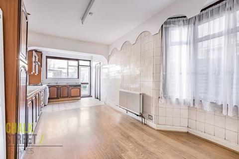 20 Clarissa Road, Romford, RM6 4ND