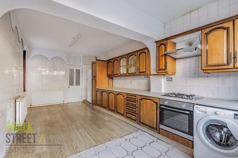 20 Clarissa Road, Romford, RM6 4ND