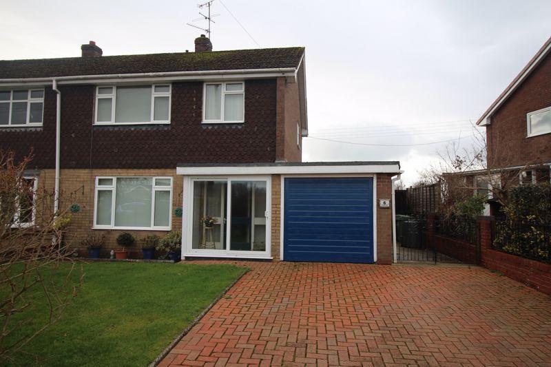 Grange Road, Ellesmere, SY12 9DL 3 bed semidetached house £225,000