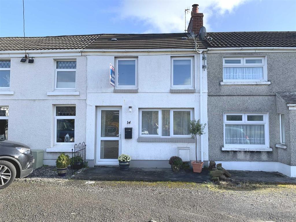 Globe Row, Dafen, Llanelli 3 bed terraced house £119,995