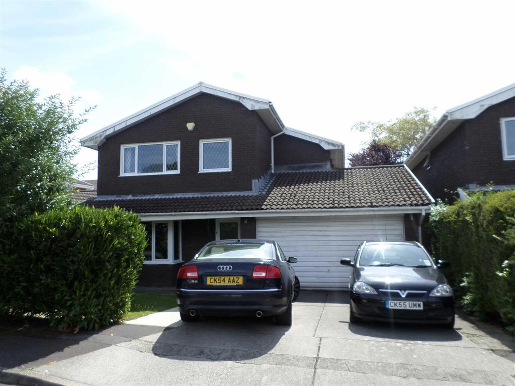 Millfield Close, Derwen Fawr, Swansea 4 bed detached house £420,000