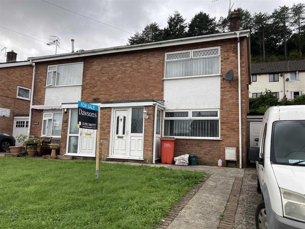 Hillrise Park, Clydach, Swansea 3 bed semidetached house £94,950