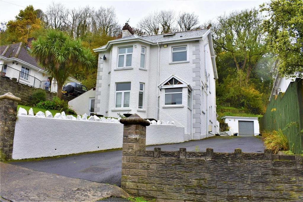 Castle Road, Mumbles, Swansea 4 bed detached house £595,000