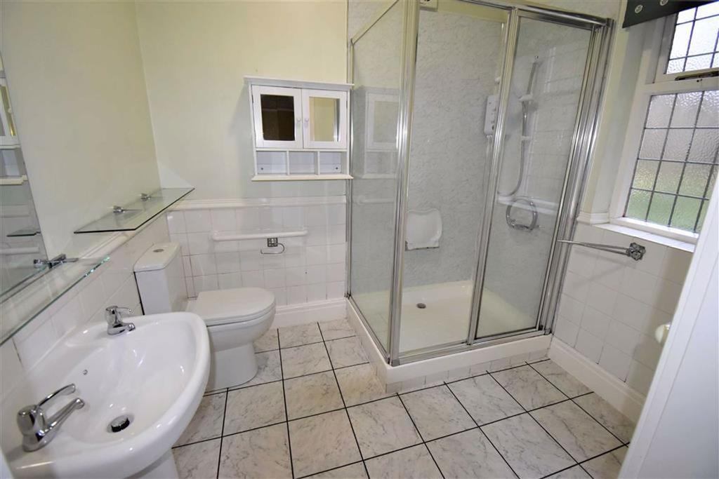 En Suite Shower Room