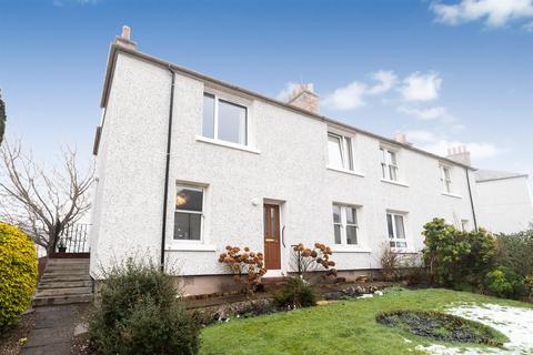 10a Abbot Crescent, Perth, PH2 0HE