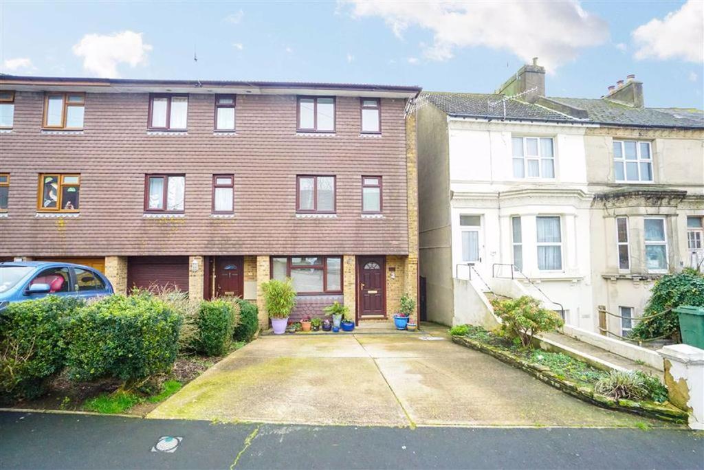 Athelstan Road, Hastings, East Sussex 4 bed end of terrace house £299,950