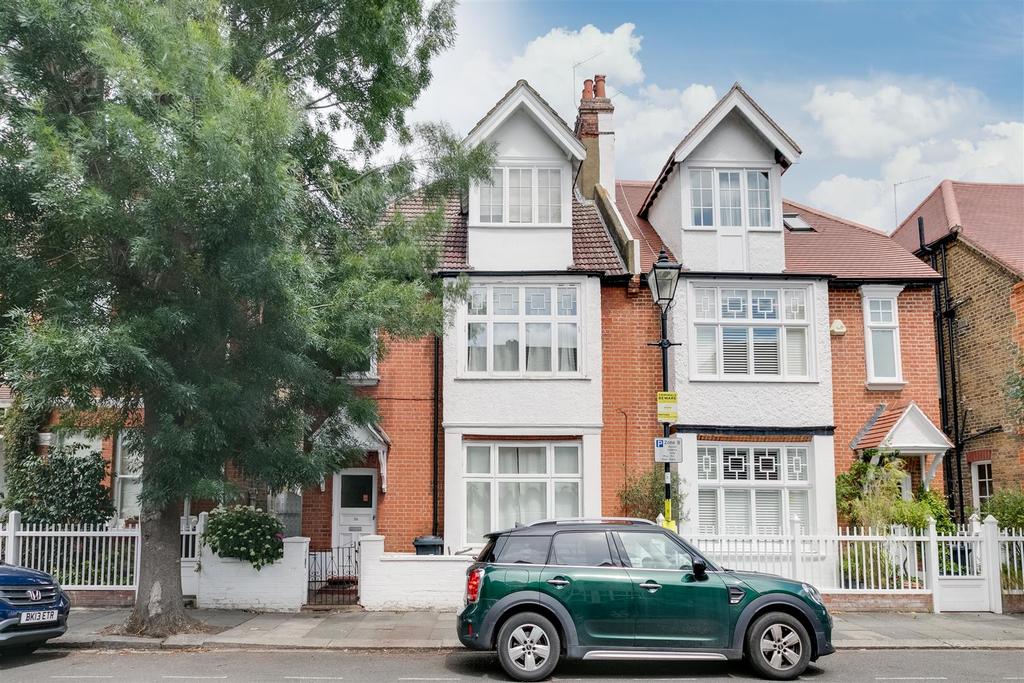Blandford Road, London 1 bed flat £1,500 pcm (£346 pw)