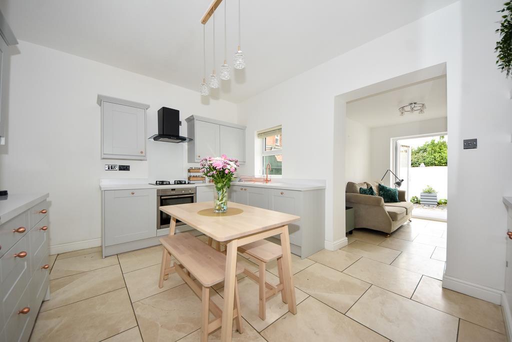 Guys Cliffe Terrace, Warwick 3 bed terraced house £350,000