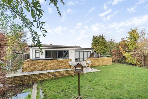 9a Northfield Crescent, Cheam, Sutton, SM3 9SU