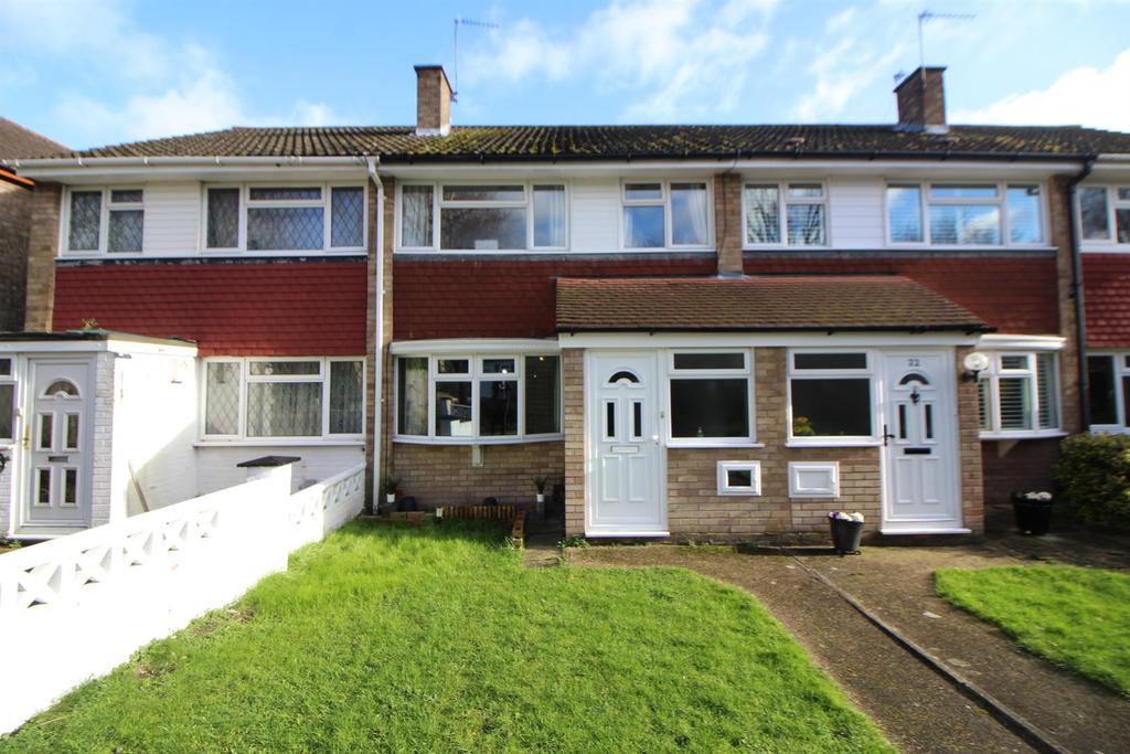 Perrysfield Road, Cheshunt, Waltham... 3 bed house £389,995