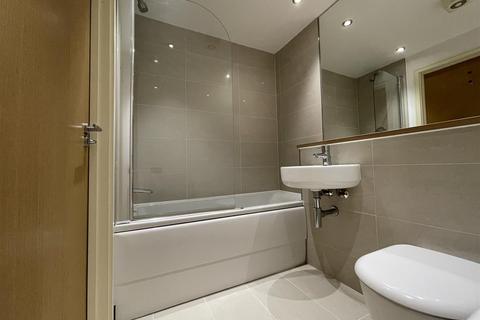 24 Louisa Oakes Close, London, E4 8AS