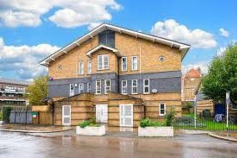 100 Leabank Square, London, E9 5LR