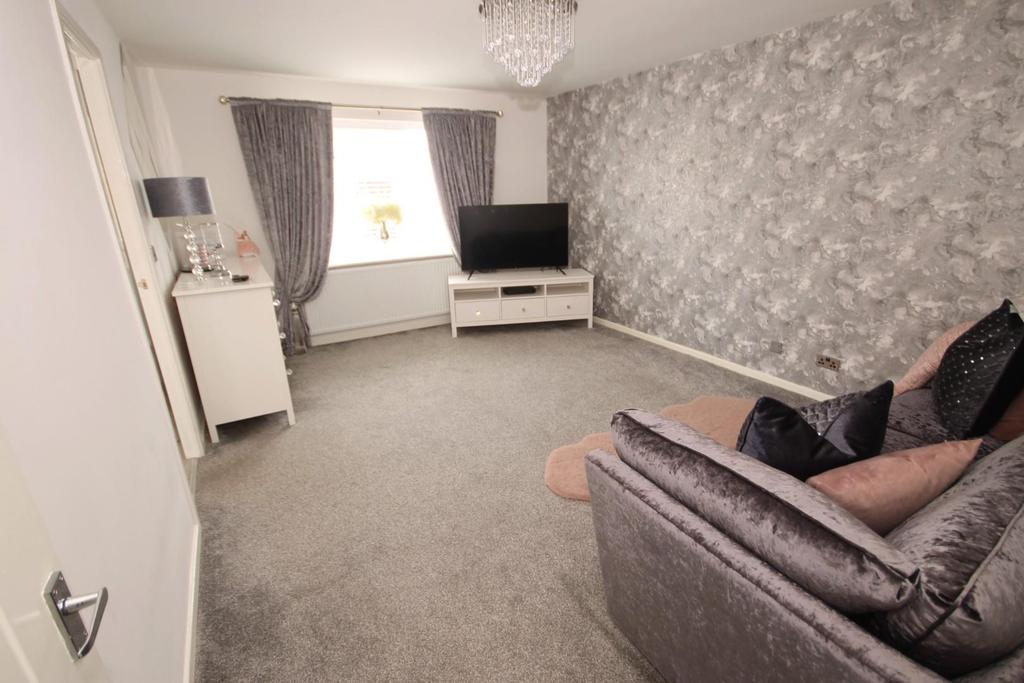 Stileston Close, Deer Park, Hartlepool 2 bed semidetached bungalow £