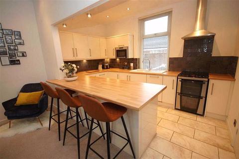 2 Back Knowl Road, Mirfield, WF14 9SA