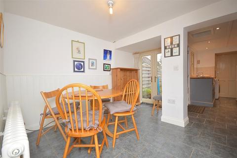 72 Bailgate, Lincoln, LN1 3AR