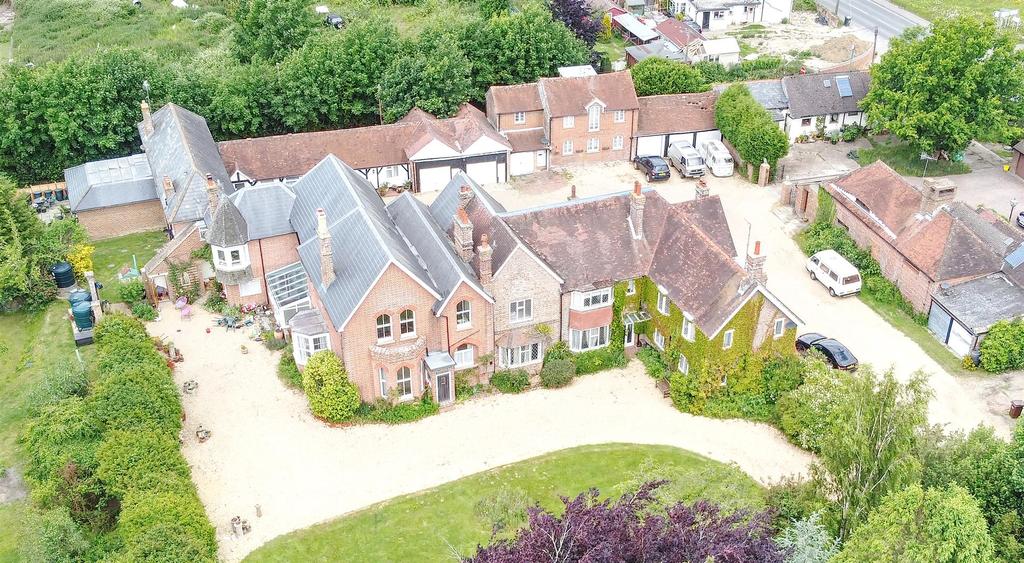 Ninfield Road, BexhillOnSea 2 bed flat for sale £285,000