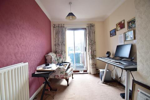 9 Cornelia Crescent, Shrewsbury, SY2 5LZ
