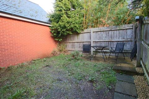 15 Barle Close, Exeter, EX2 7RD