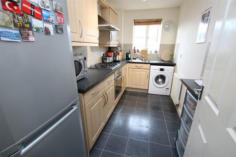 15 Barle Close, Exeter, EX2 7RD