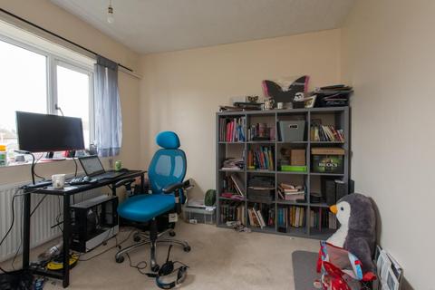 15 Hamilton Close, Ramsgate, CT12 6LZ