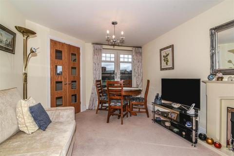 1 bedroom apartment for sale - Stiperstones Court, Abbey Foregate, Shrewsbury, SY2 6AL