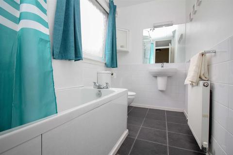 6 Allars Crescent, Hawick, TD9 9EU