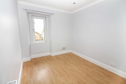12 Douglas Place, Galashiels, TD1 3BT