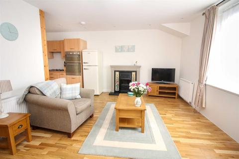 28 Dovecot Park, Selkirk, TD7 4ES