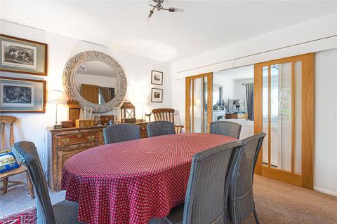 8 Burleigh View, Bussage, Stroud, GL6 8DD