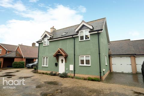 33 Chapel Road, Tolleshunt Darcy, Maldon, CM9 8TL