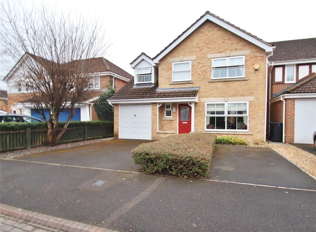 Hillmeadow, Verwood, BH31 5 bed detached house £440,000