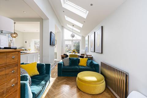 20 Westbury Lane, Buckhurst Hill, IG9 5PL