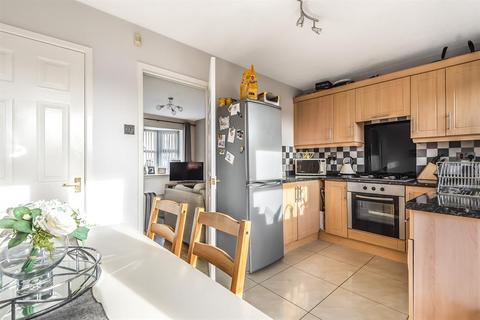 2 Charlock Close, Leigh, WN7 3LG