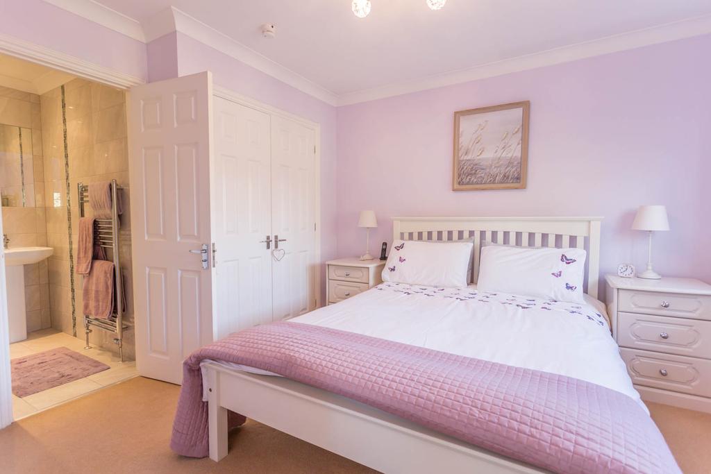 Bedroom 1with en-suite