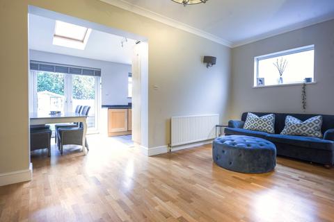 77 Western Road, Brentwood, CM14 4ST
