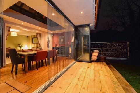 57 Chinbrook Road, London, SE12 9TT