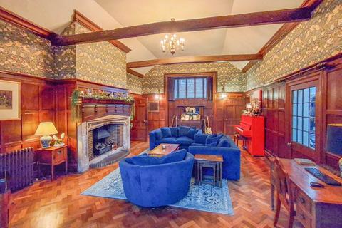 5 bedroom house for sale, Lewes Road, Haywards Heath
