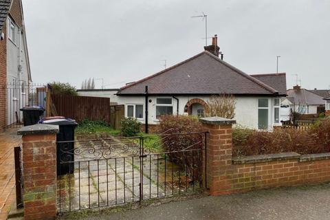 2 bedroom semi-detached bungalow to rent, Sandhills Road, Kingsthorpe, Northampton NN2 8ER