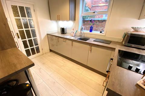100 Adnitt Road, Northampton, NN1 4NG