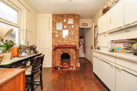 22 Hurst Grove, Bedford, MK40 4DP